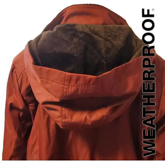 Weatherproof | Women's Hooded Anorak Trench in Bordeaux with Gold Hardware | NWT - Picture 3 of 10